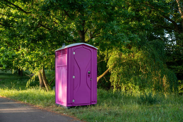 Best Portable Toilet Rental for Emergency Services in Falls City, OR